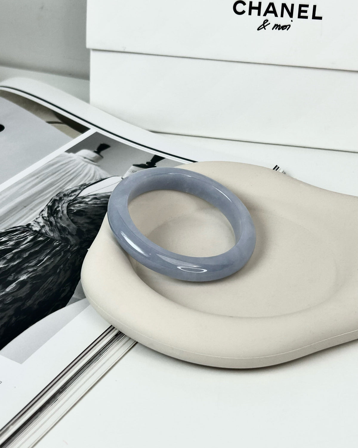 Lavender Jadeite Bangle - View 4
