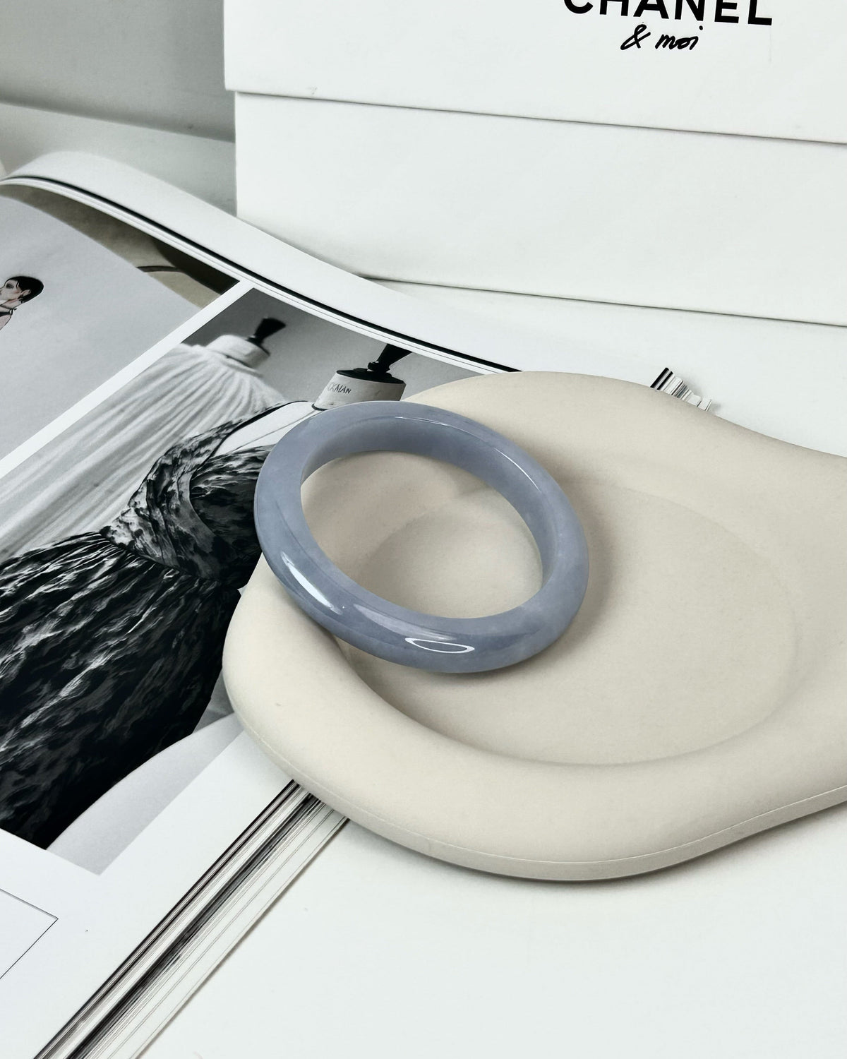 Lavender Jadeite Bangle - View 1