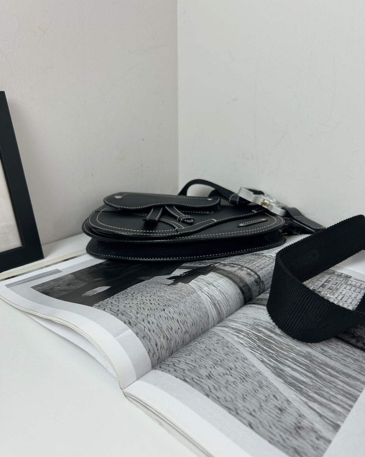 Dior Saddle Messenger Bag - View 5