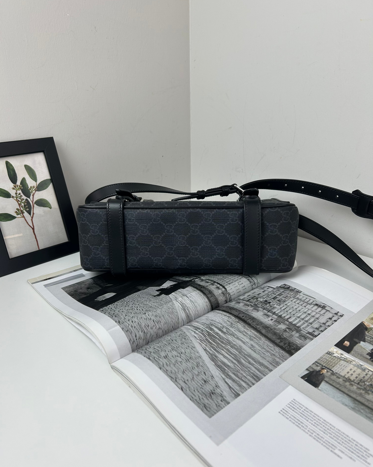 Gucci GG Supreme Messenger Bag - Black, Grey - View 5