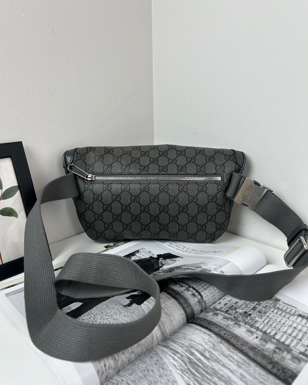 Gucci Ophidia Belt Bag - View 2