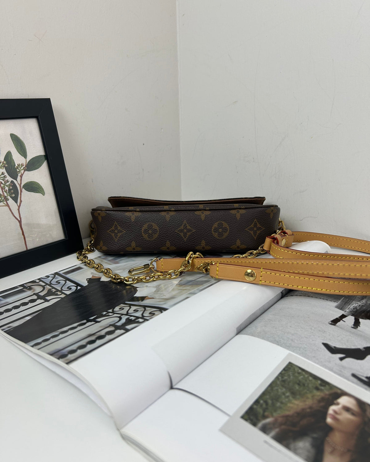 Louis Vuitton Wallet On Chain Ivy - Monogram - View 5