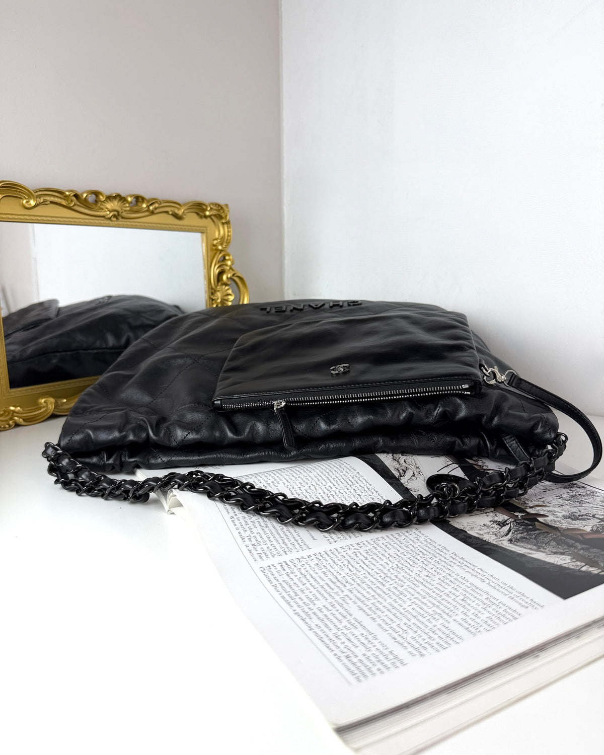 Chanel 22 Bag - Black - View 6