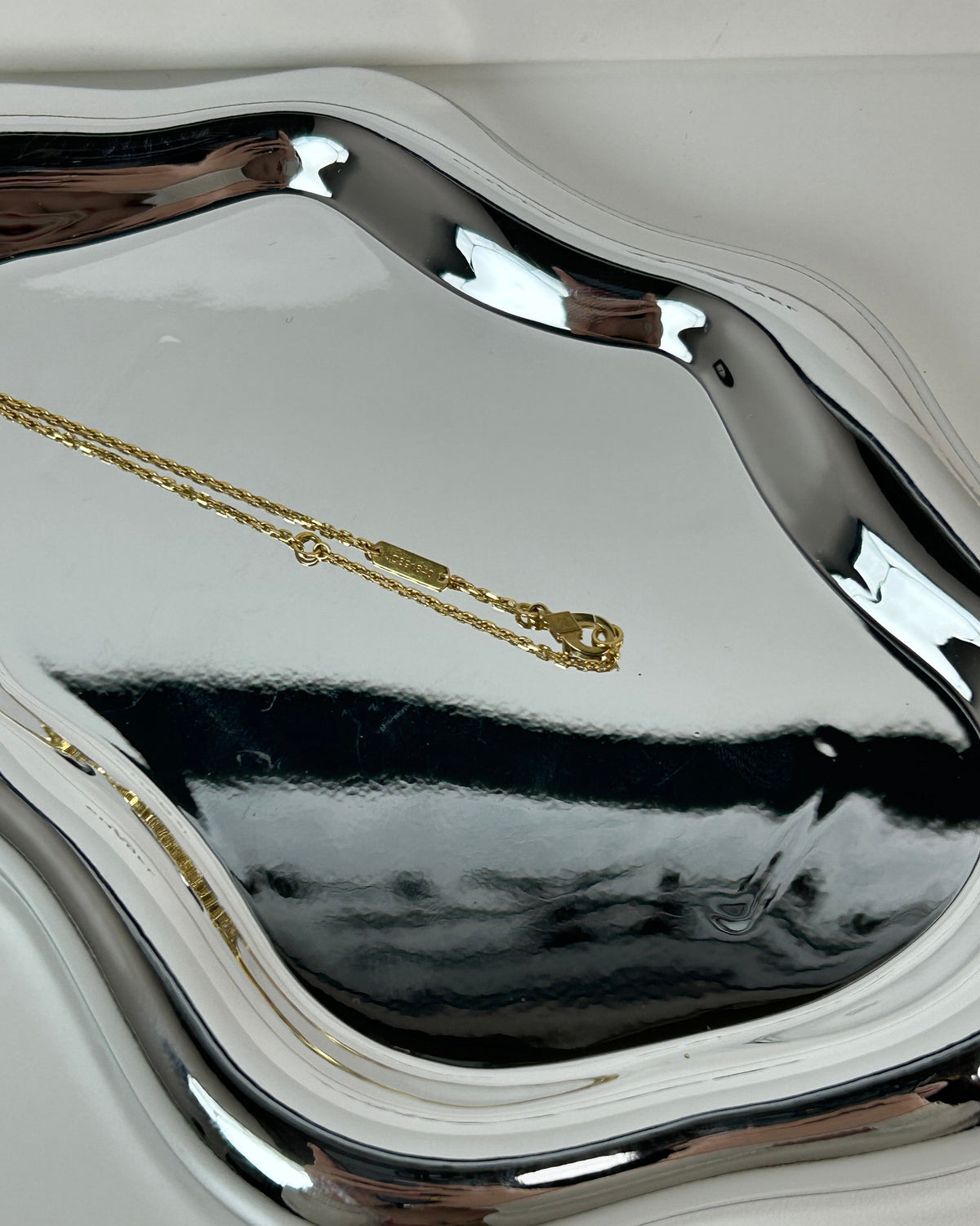 Van Cleef & Arpels Vintage Alhambra pendant - Yellow Gold And Black - View 3