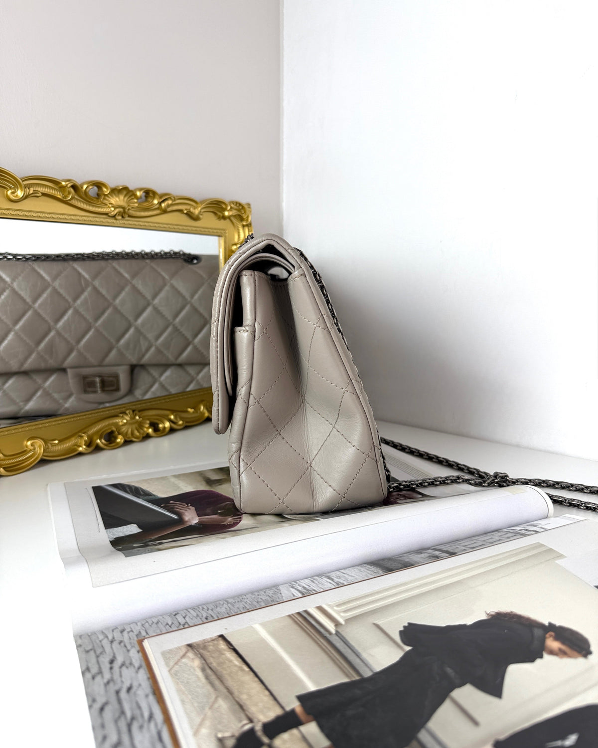 Chanel 2.55 Reissue Flap Bag - Light Grey - View 3