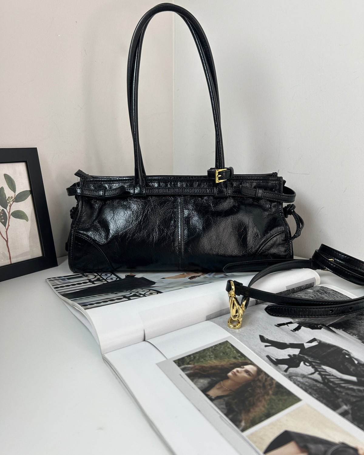 Prada Bonnie Medium Leather Handbag - Black - View 2