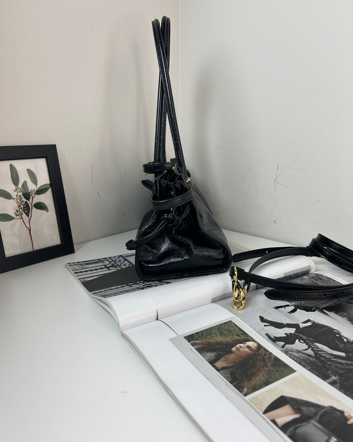 Prada Bonnie Medium Leather Handbag - Black - View 3
