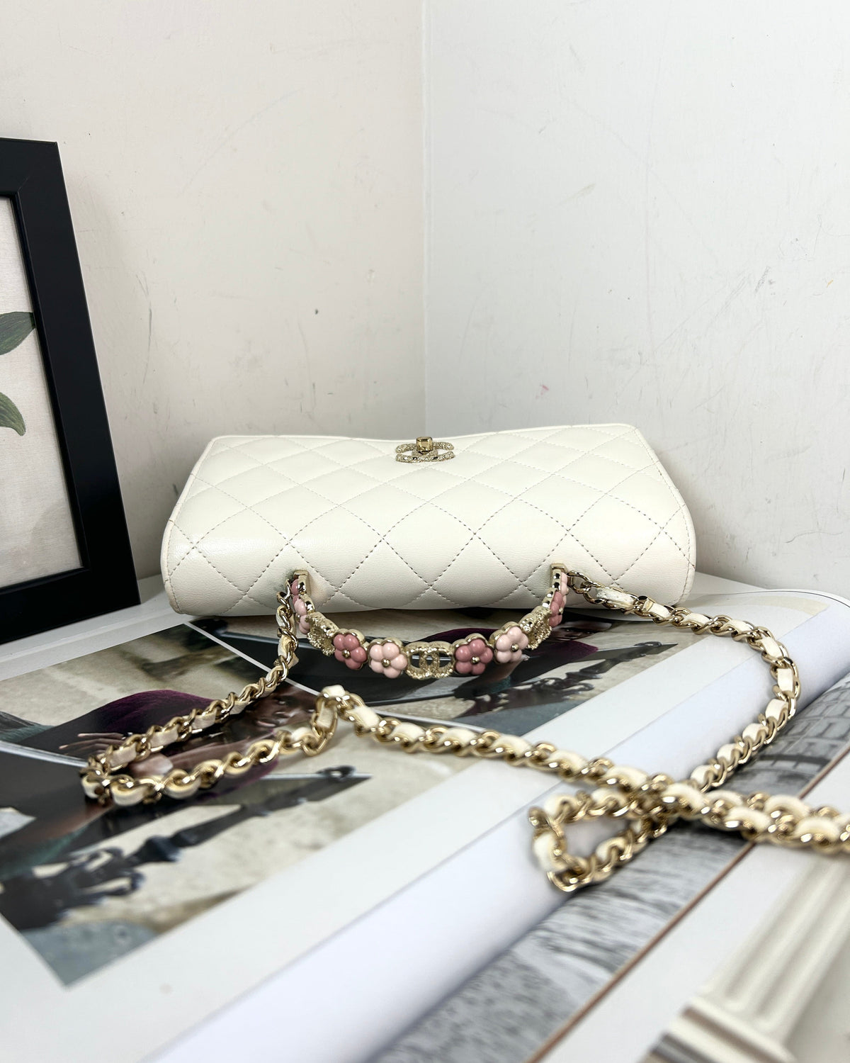 Chanel Wallet on Chain with Top Handle - White - View 6