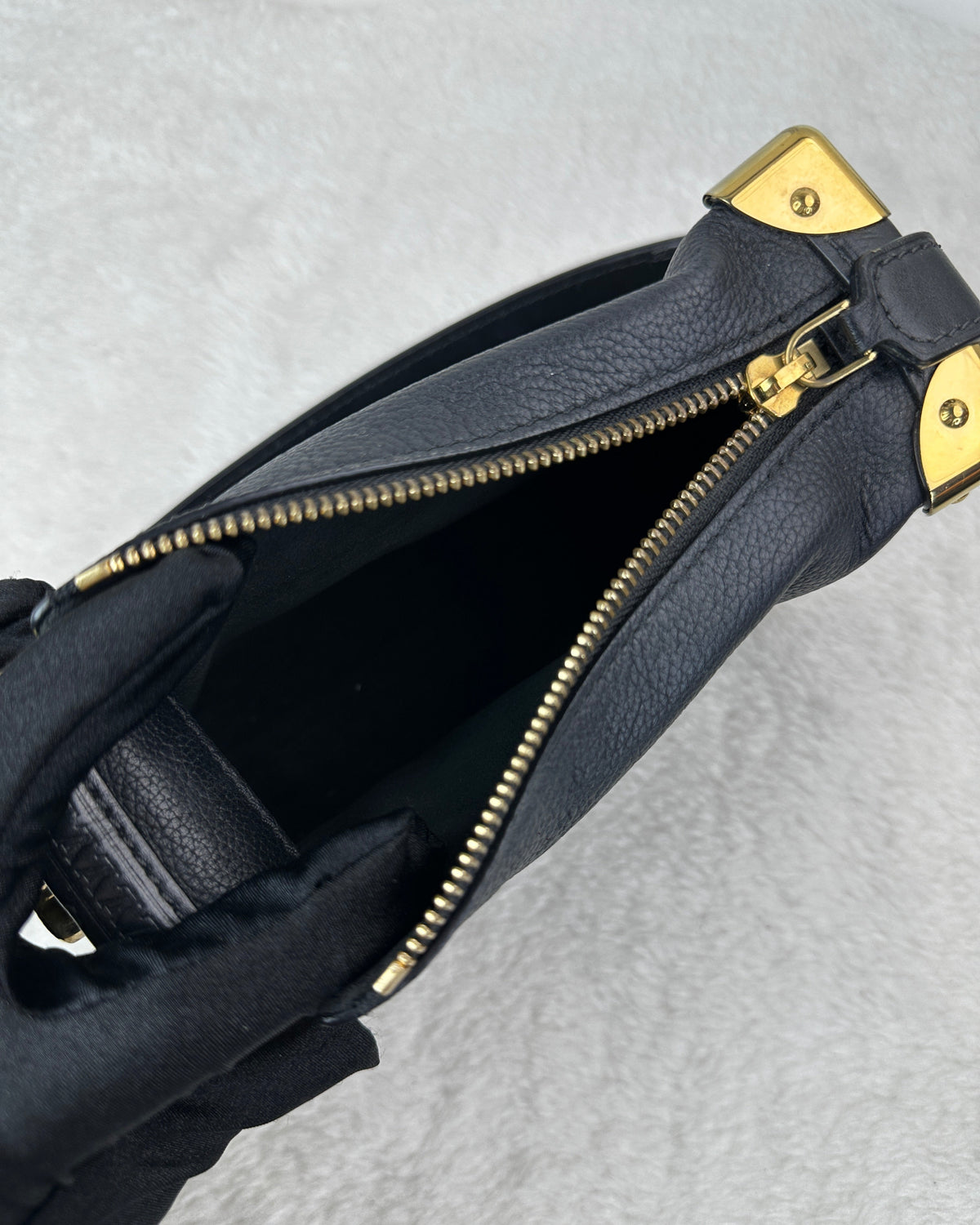 Louis Vuitton Side Trunk PM - Black - View 6