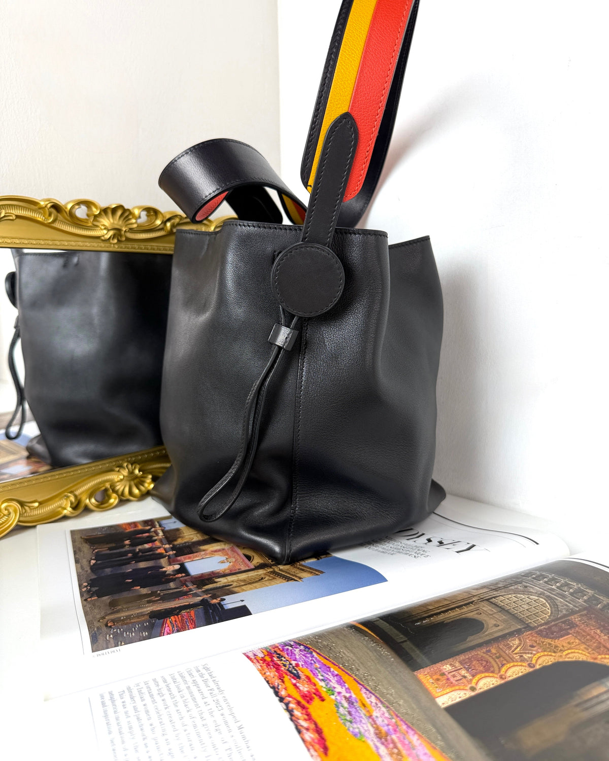 Hermès Licol 17 Bucket Bag - Black - View 3