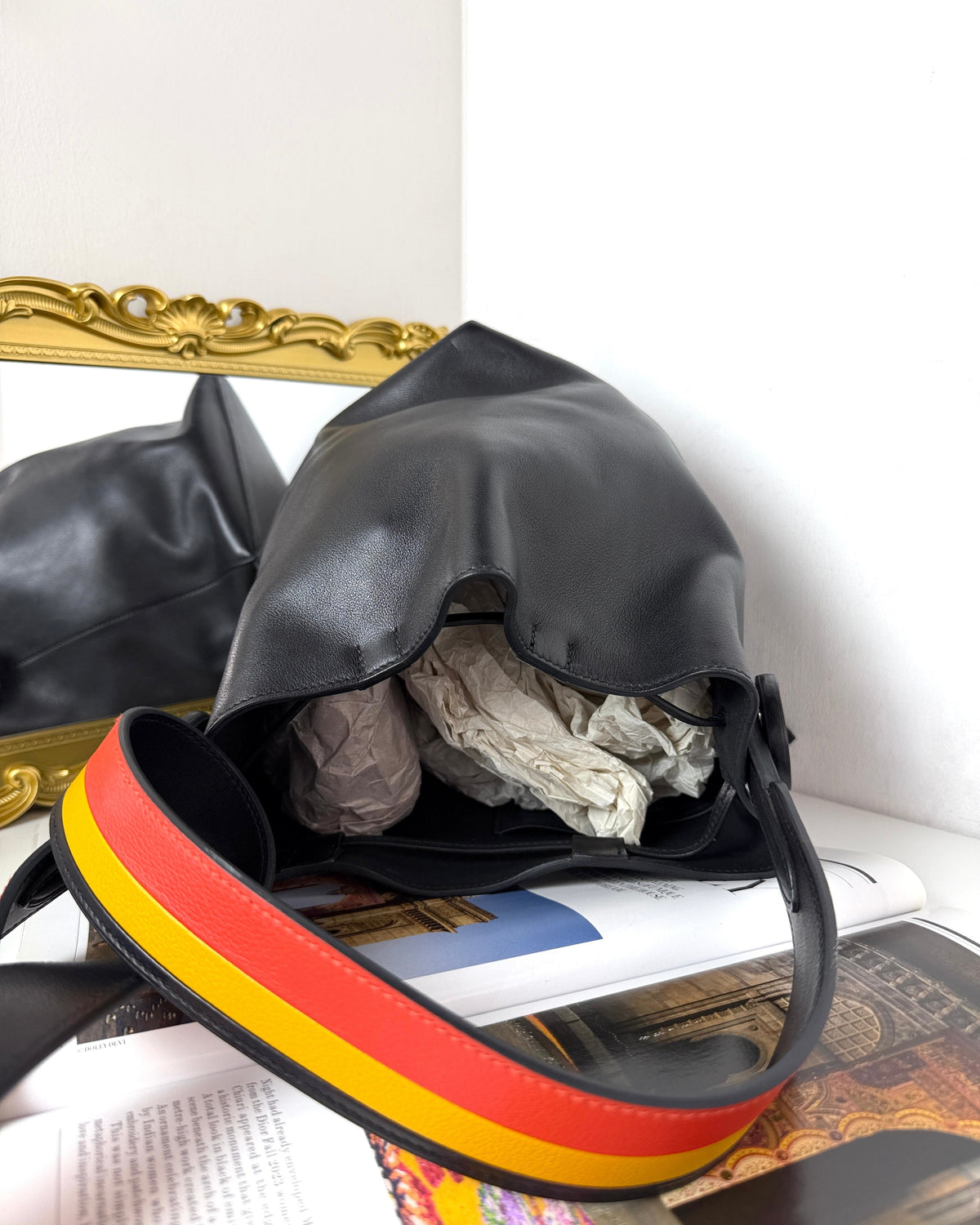 Hermès Licol 17 Bucket Bag - Black - View 6