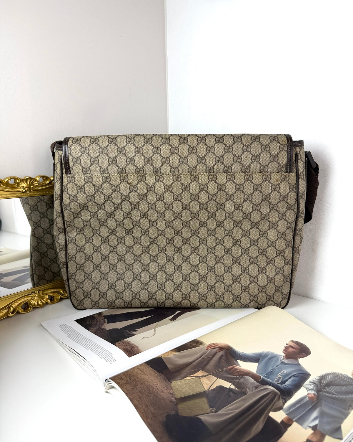 Gucci Interlocking G Large Messenger Bag - View 2