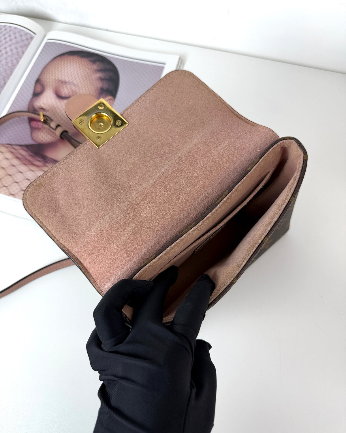 Louis Vuitton Locky BB Bag - Rose Poudre - View 7