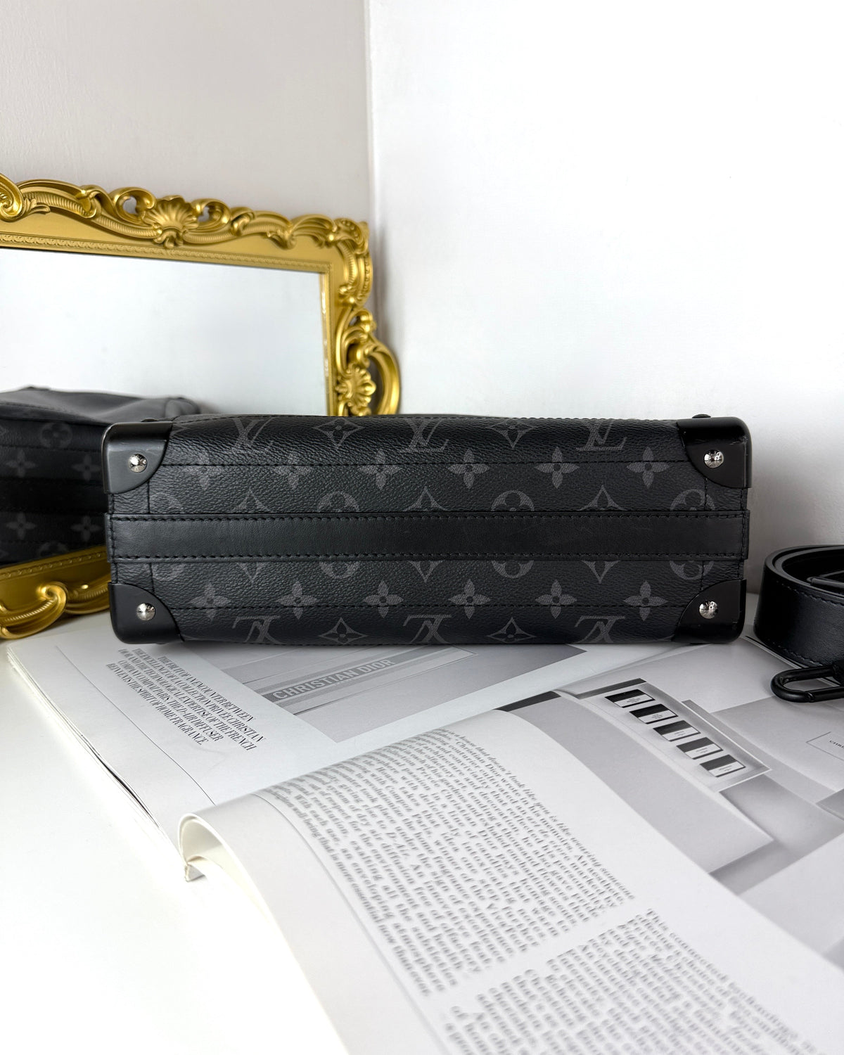 Louis Vuitton Soul Trunk East West - Monogram Eclipse - View 5