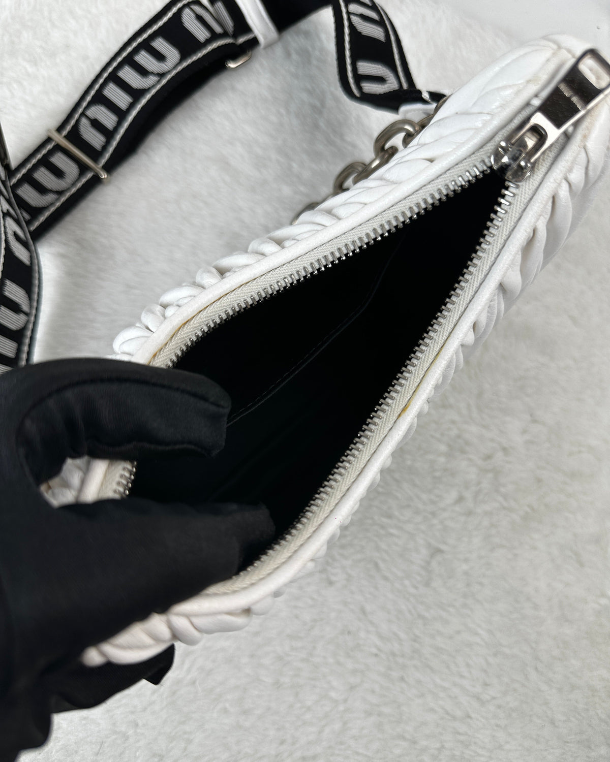 Miu Miu League Bag - White - View 6