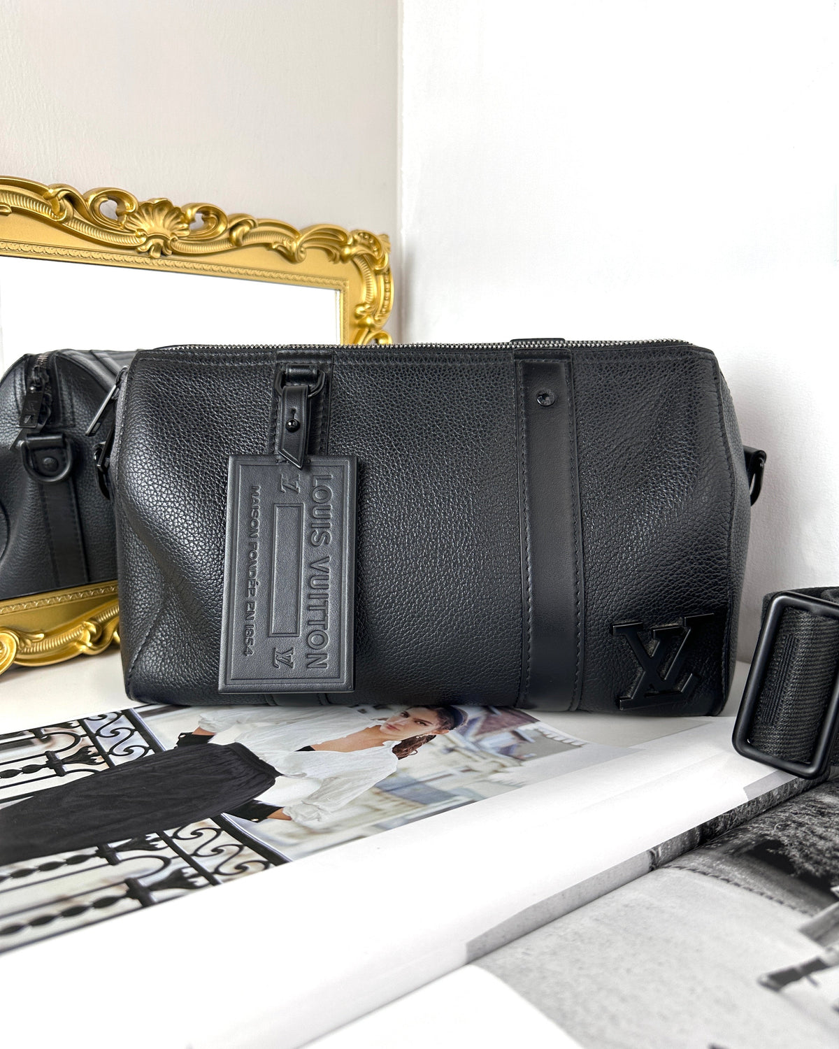 Louis Vuitton City Keepall Bag - Noir - View 1