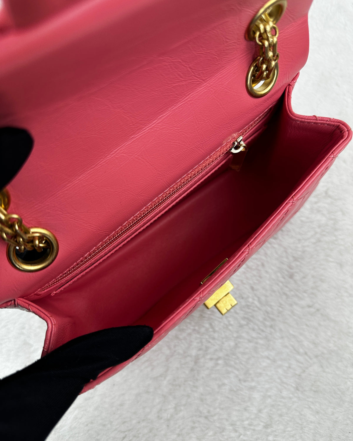 Chanel 2.55 Reissue Flap Bag - Light Pink - View 6