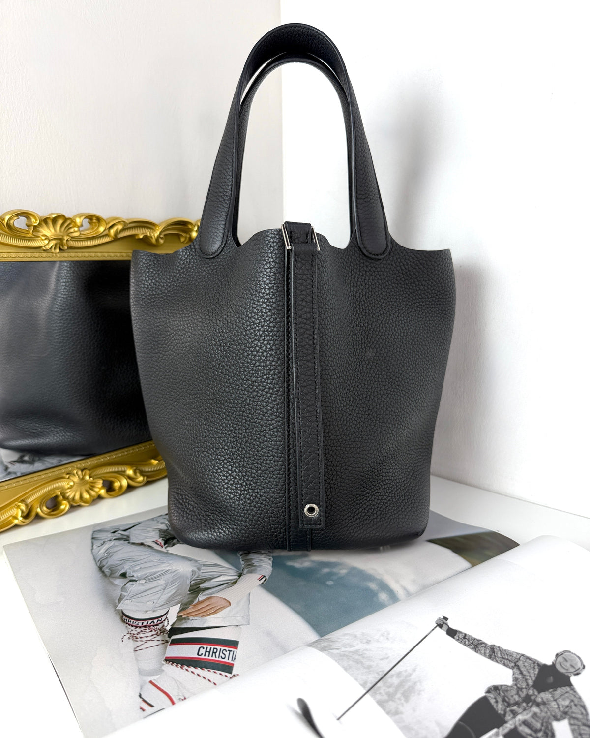 Hermès Picotin Lock Bag 22 - Black - View 3