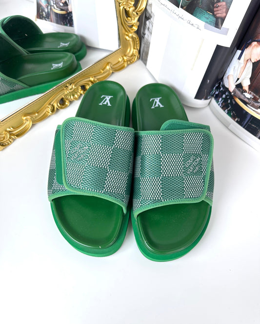 Louis Vuitton Damier Plaid Print - Green - View 1
