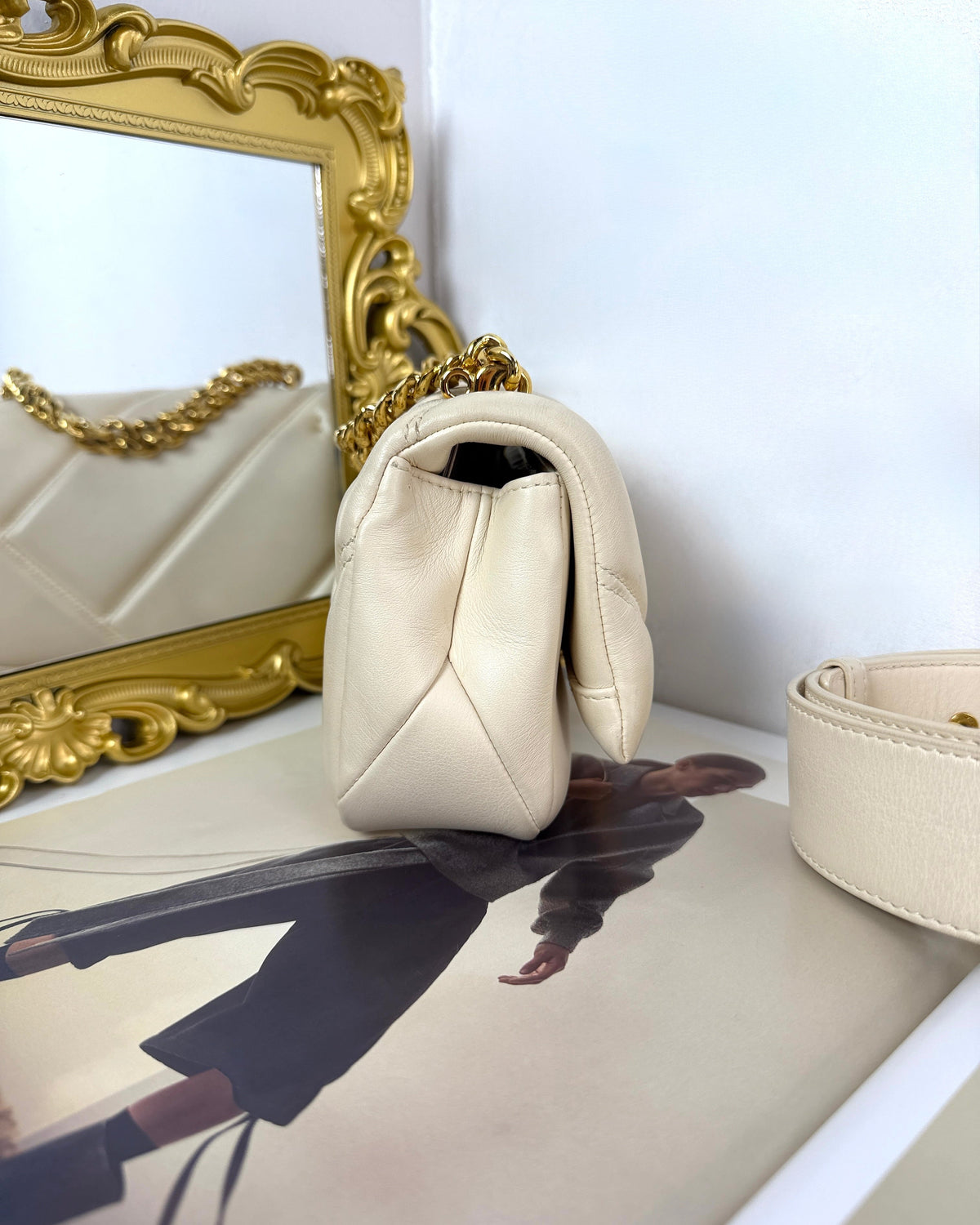 Bvlgari Serpenti Cabochon Crossbody Bag - Ivory Opal - View 3