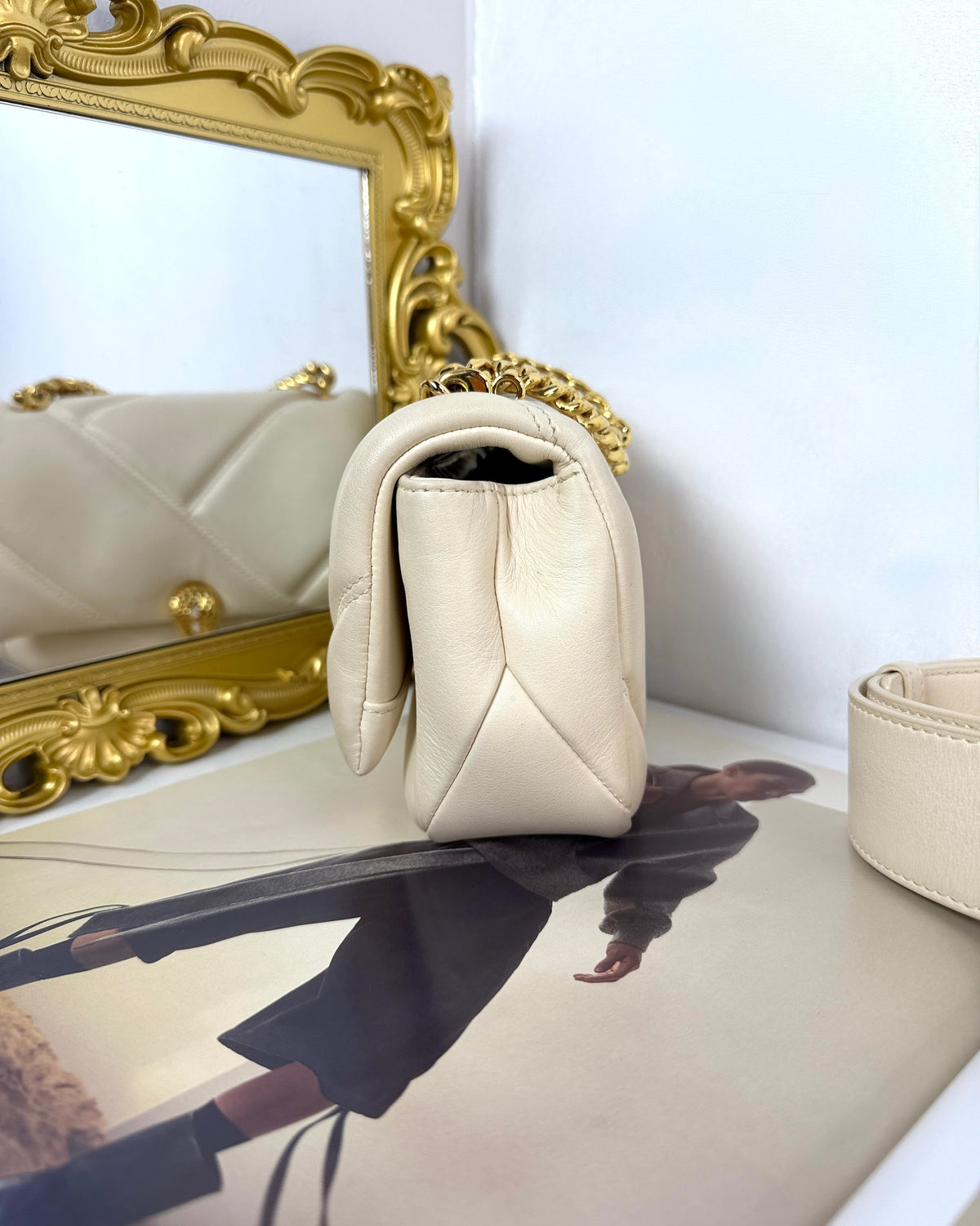 Bvlgari Serpenti Cabochon Crossbody Bag - Ivory Opal - View 4