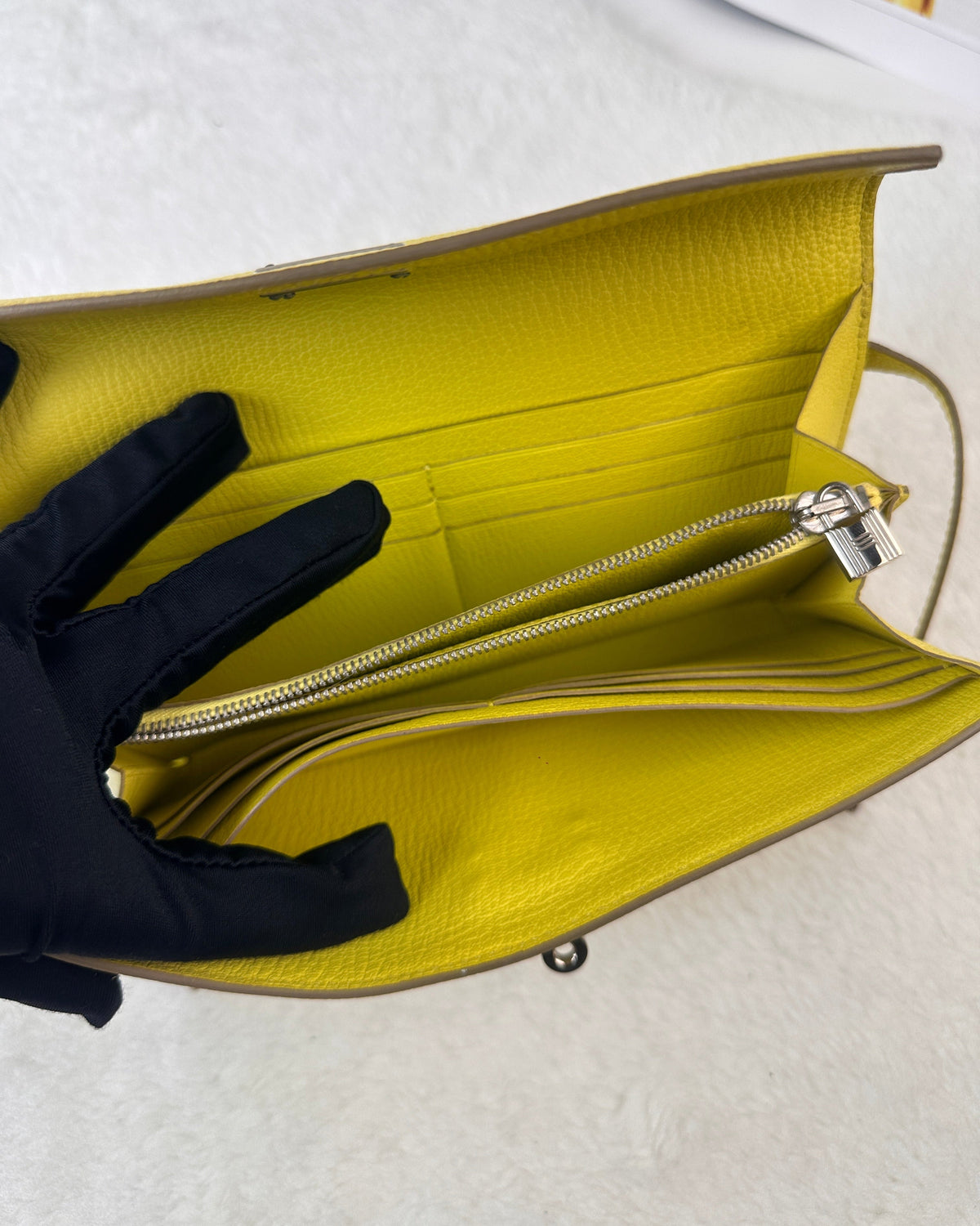 Hermès Kelly Classique To Go - Yellow - View 6