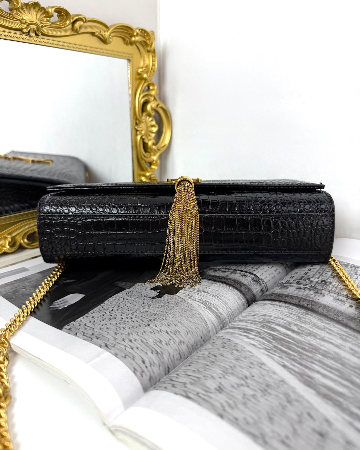 Saint Laurent Kate Medium Tassel in Crocodile Embossed Leather Bag - Black Saint Laurent - View 5