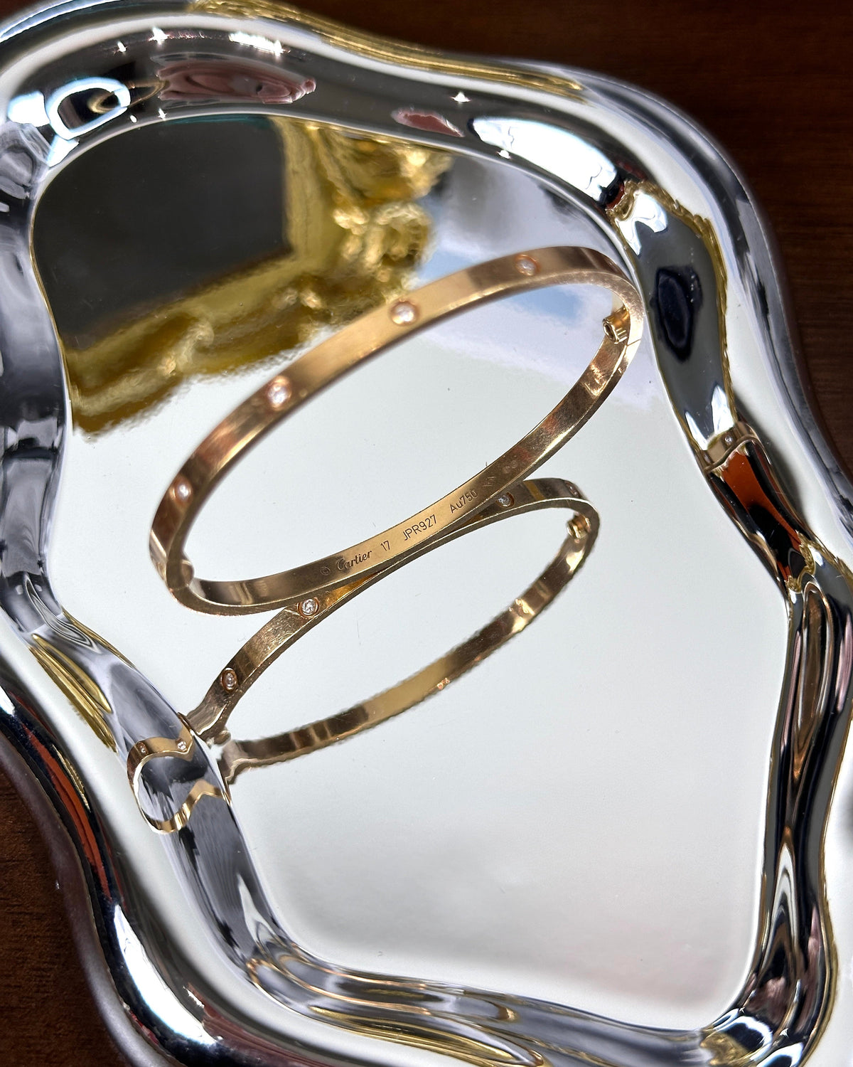 Cartier LOVE Bracelet, classic model, 10 diamonds - Yellow Gold - View 2