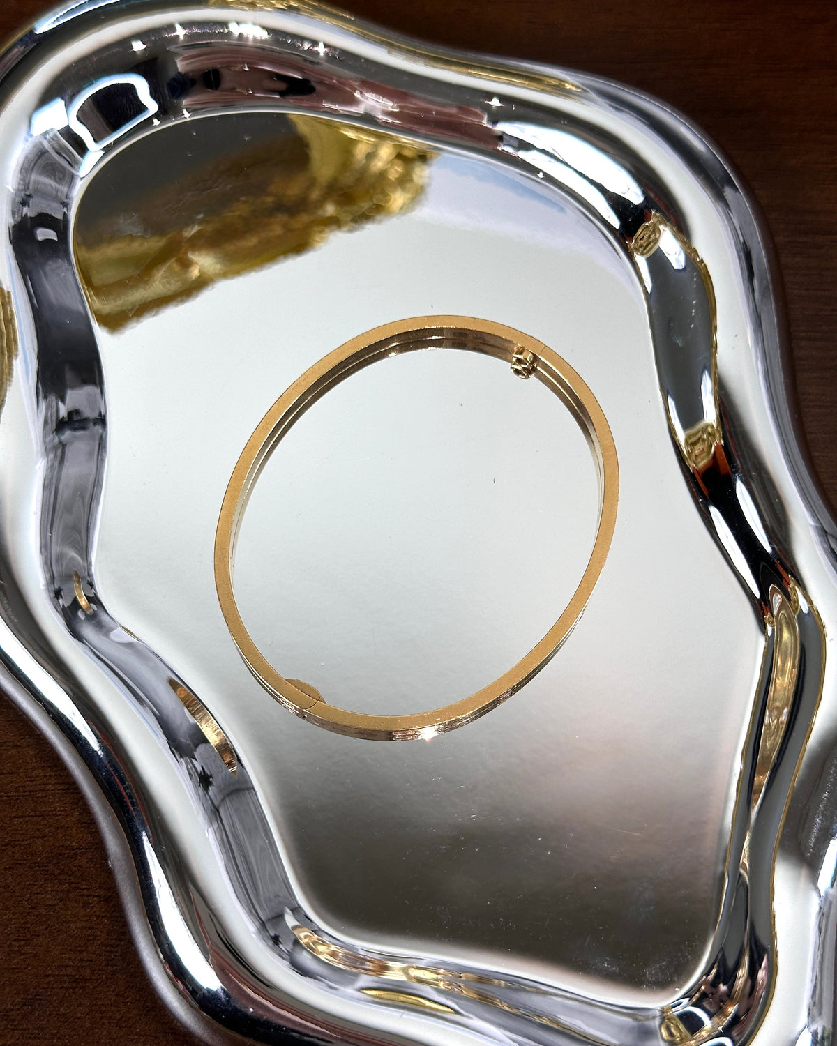 Cartier LOVE Bracelet, classic model, 10 diamonds - Yellow Gold - View 4