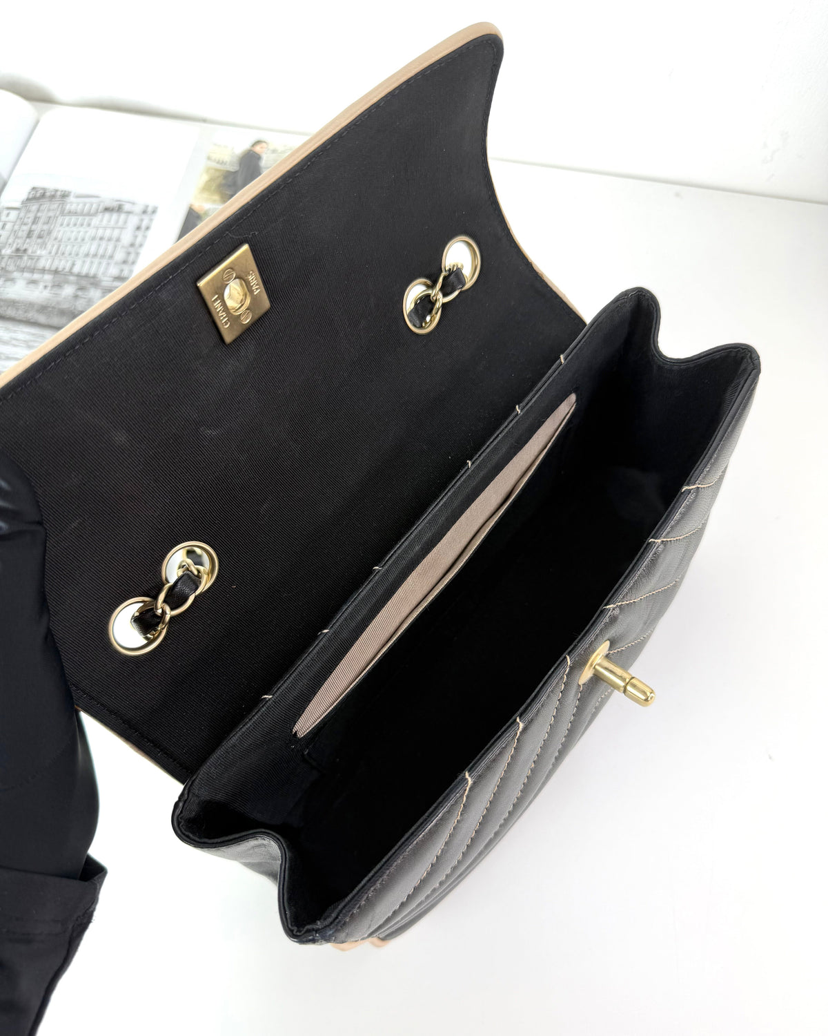 Chanel Bicolor Chevron Contrast Stitch East West Flap Bag - View 7