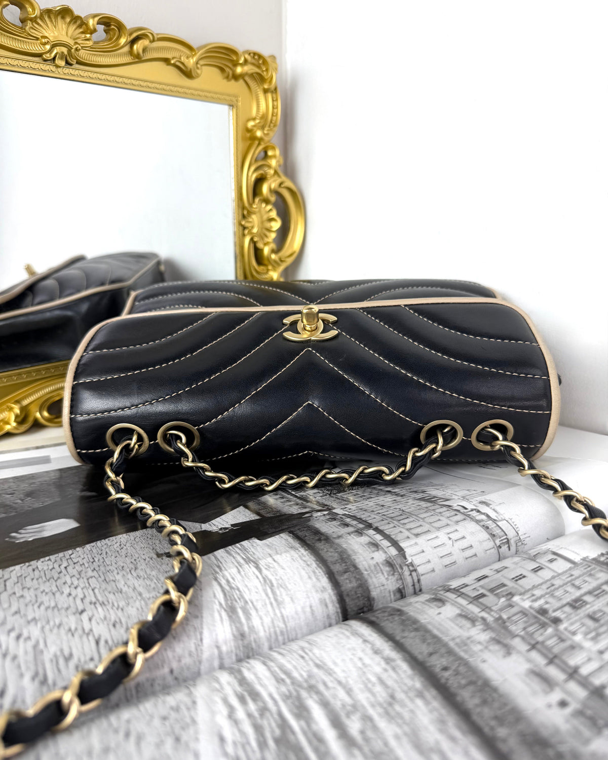 Chanel Bicolor Chevron Contrast Stitch East West Flap Bag - View 6