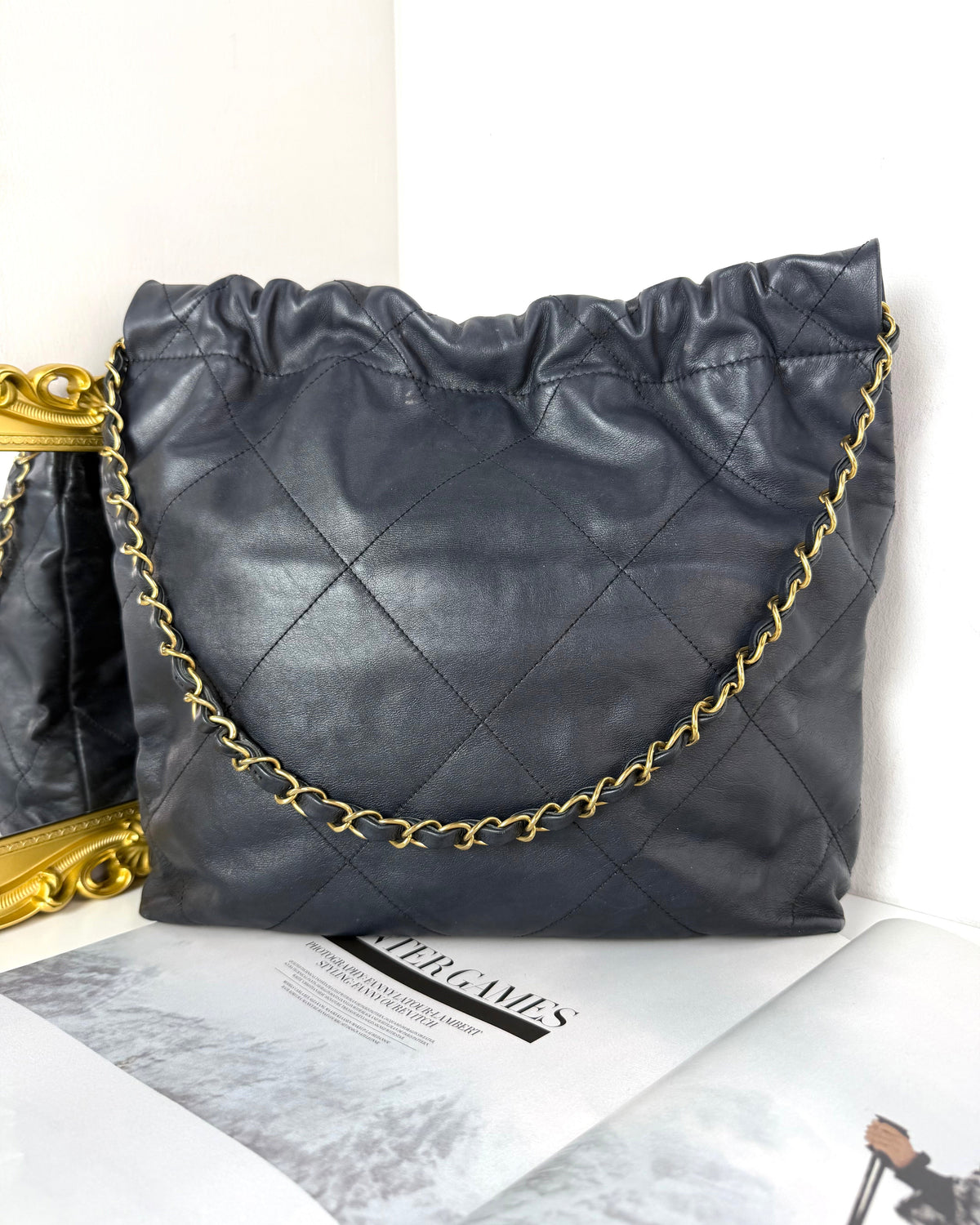 Chanel 22 Handbag - Black With Gold-Tone Metal - View 2