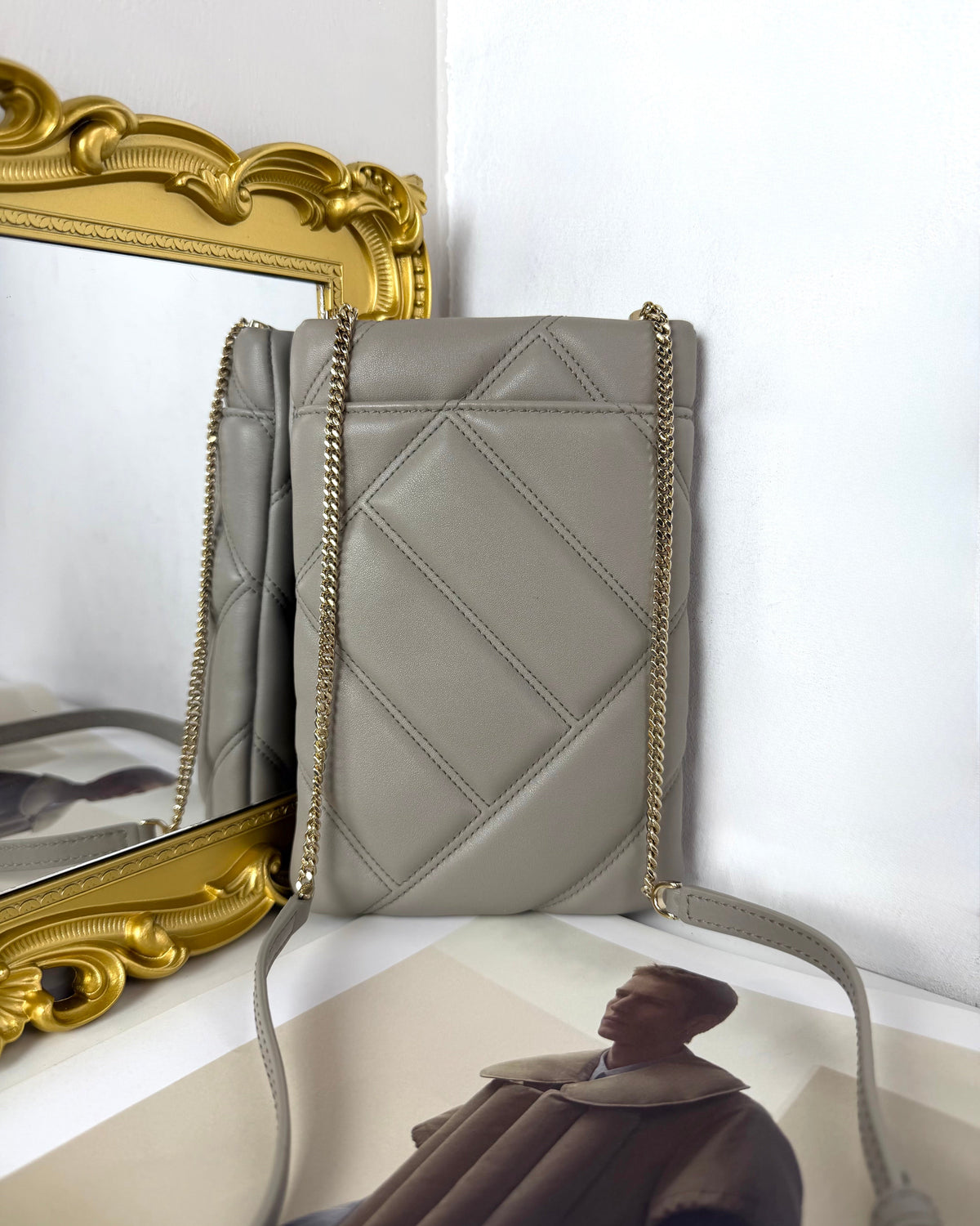 Bvlgari Serpenti Cabochon Phone Case - Grey - View 2