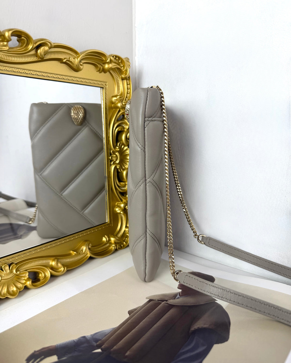 Bvlgari Serpenti Cabochon Phone Case - Grey - View 3