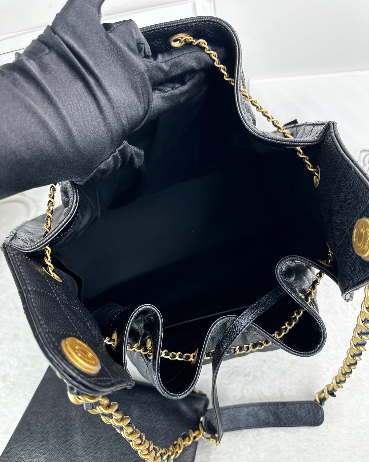 Chanel 25 Bag - Black - View 6
