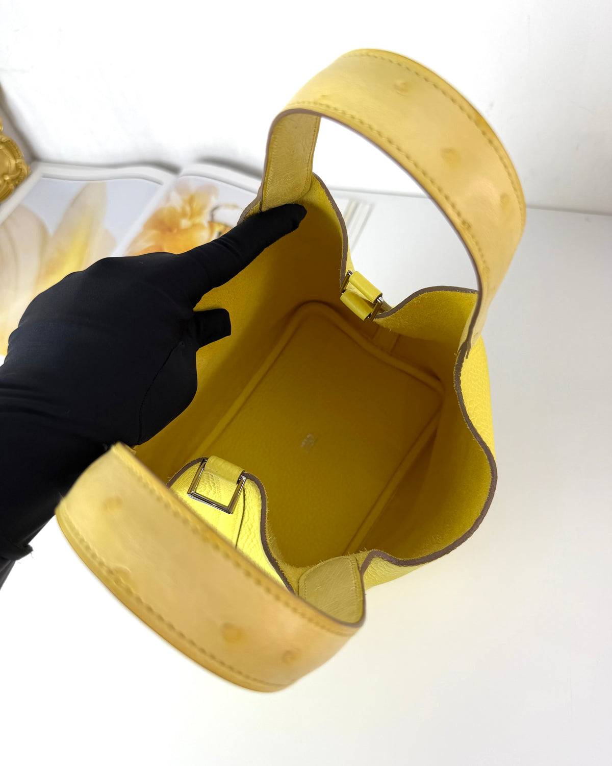 Hermès Picotin Lock 18 Touch Bag - Jaune Citron (Lemon Yellow) - View 7