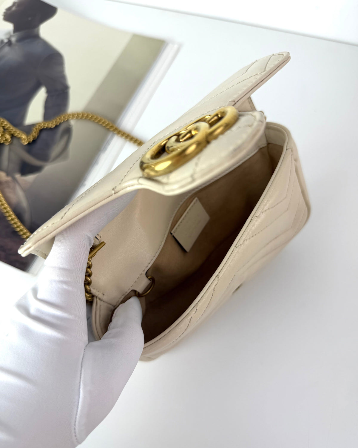 Gucci GG Marmont Matelassé Leather Super Mini Bag - White - View 7