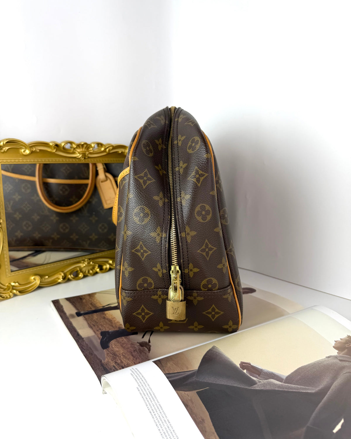 Louis Vuitton Deauville Bag - Brown - View 3