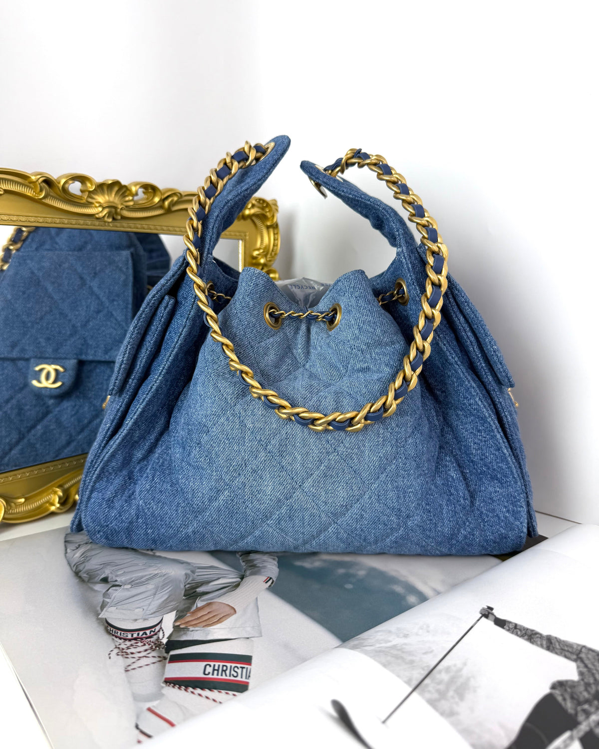 Chanel 25 Small Handbag - Blue - View 2