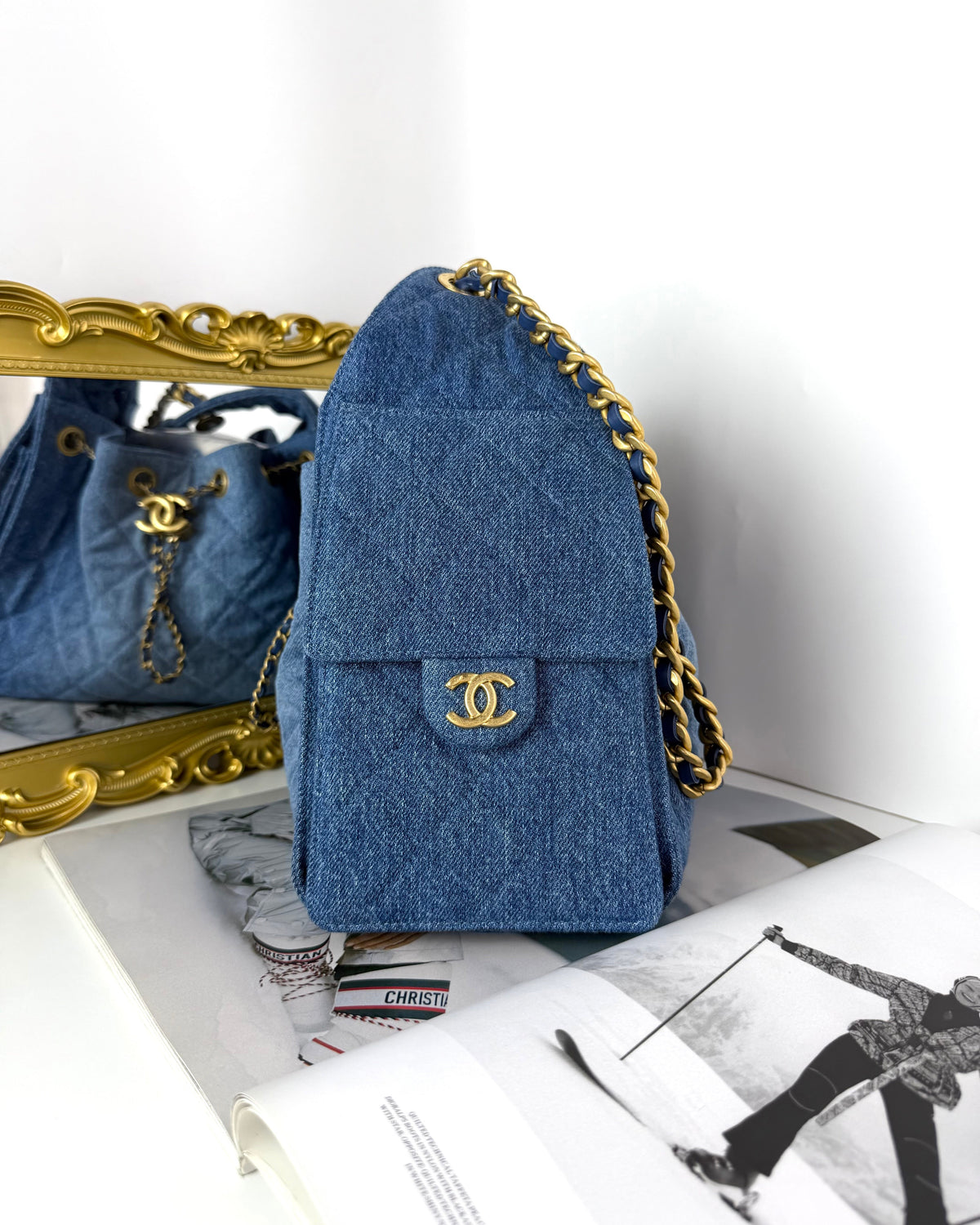 Chanel 25 Small Handbag - Blue - View 3