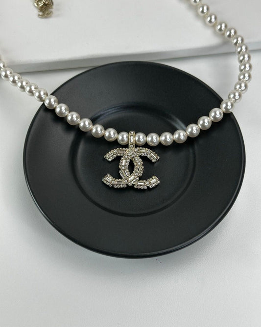 Chanel 32A Pearl Necklace - - - View 1