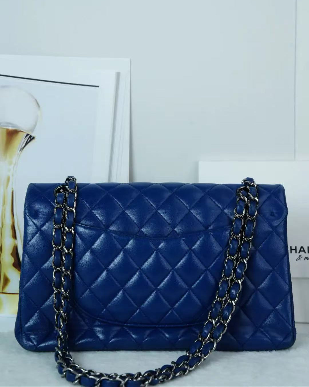 Chanel Classic Flap Medium Bag - Blue - View 2