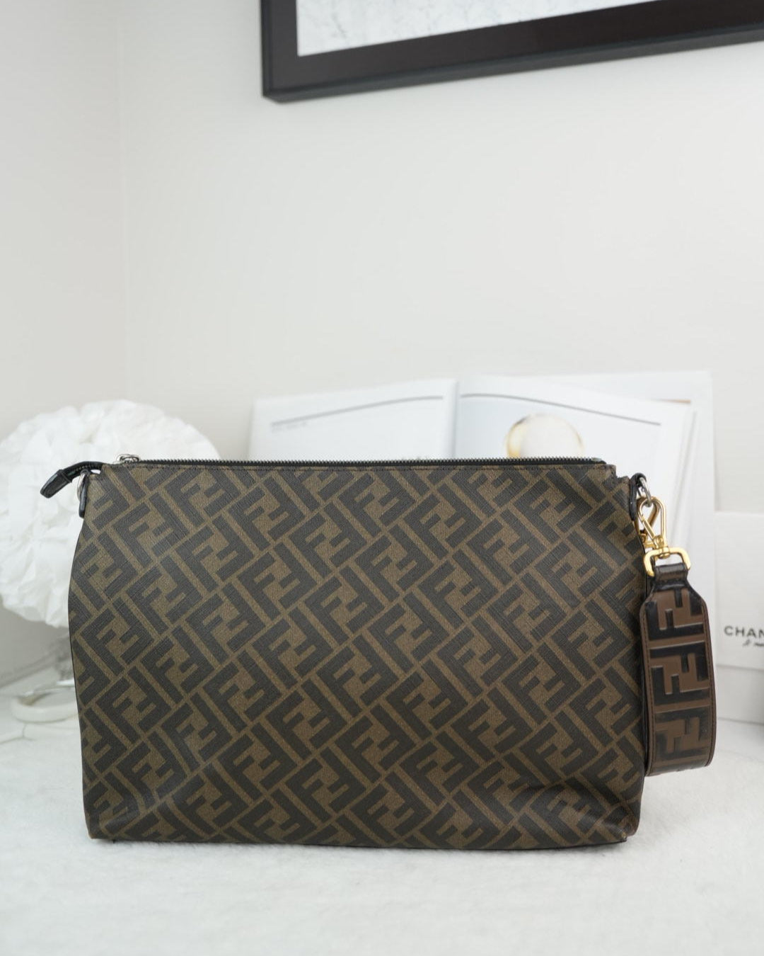 Fendi Flat Baguette Small Logo Bag - Brown, Tobacco - View 2