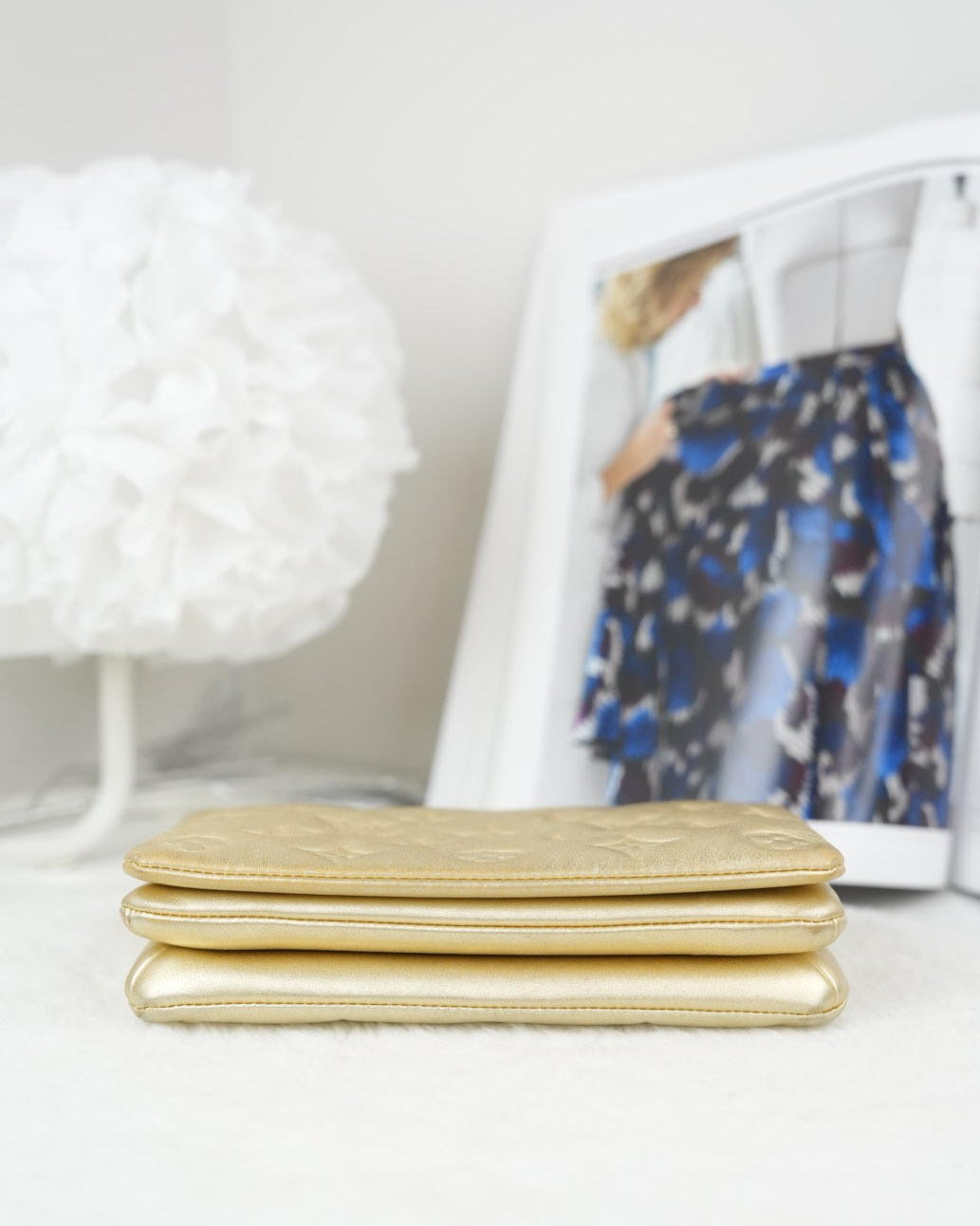 Louis Vuitton Pochette Coussin - Gold - View 5