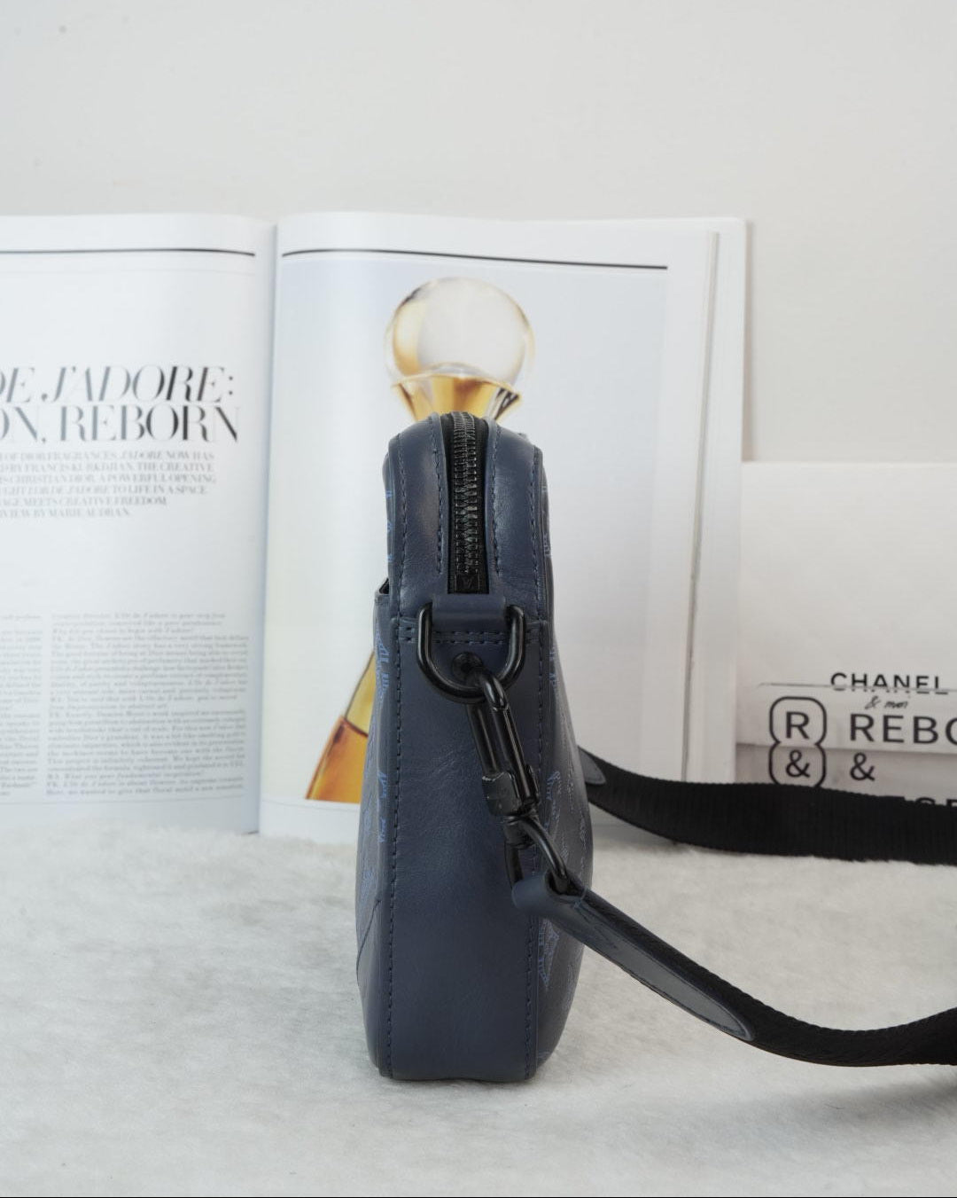 Louis Vuitton Duo Messenger Bag - Blue - View 3