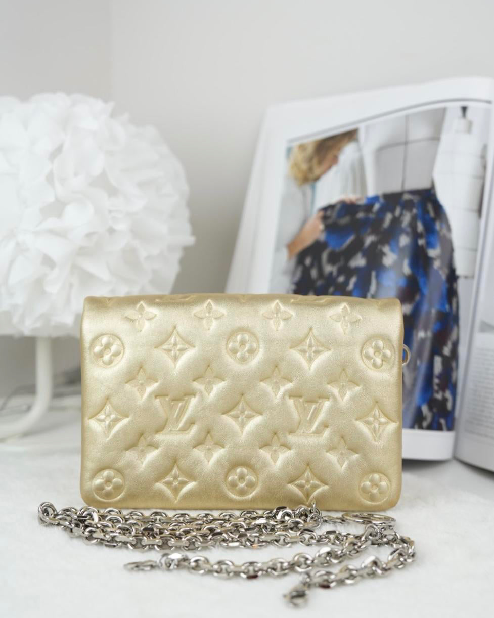 Louis Vuitton Pochette Coussin - Gold - View 1