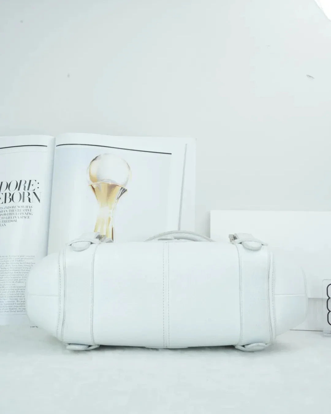 Loewe Senda Shoulder Bag - White - View 5