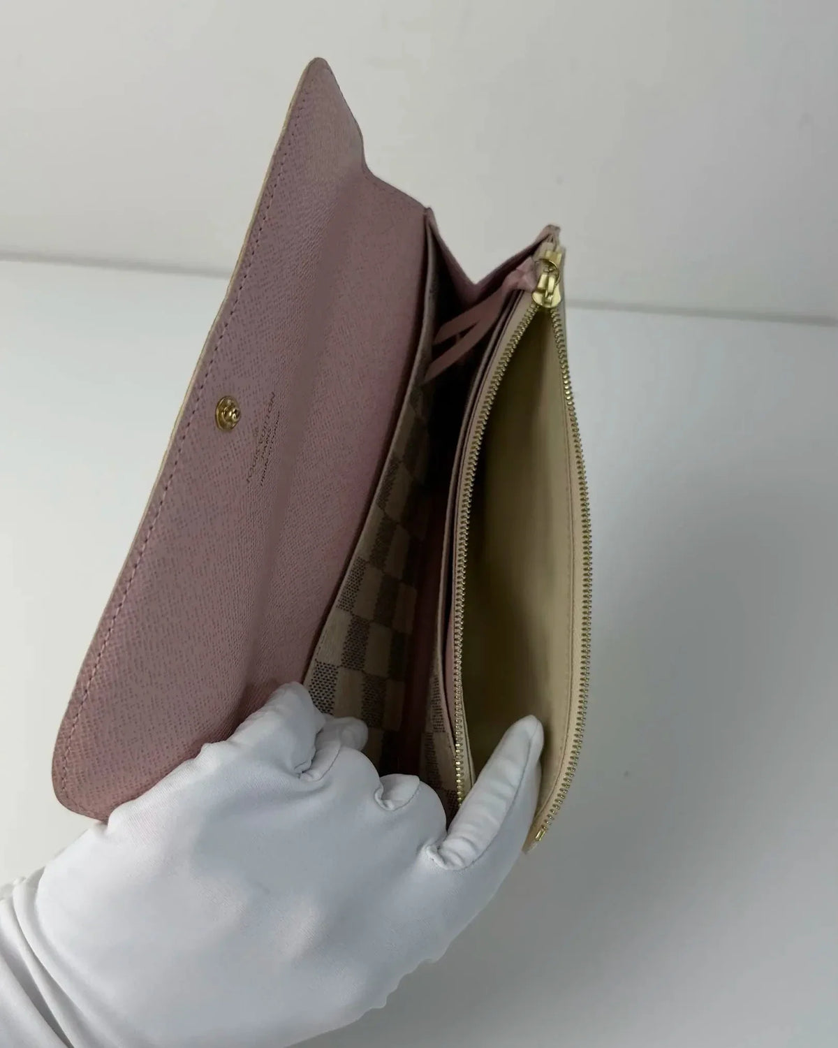 Louis Vuitton Emilie Wallet - Damier Azur, Rose Ballerine - View 7