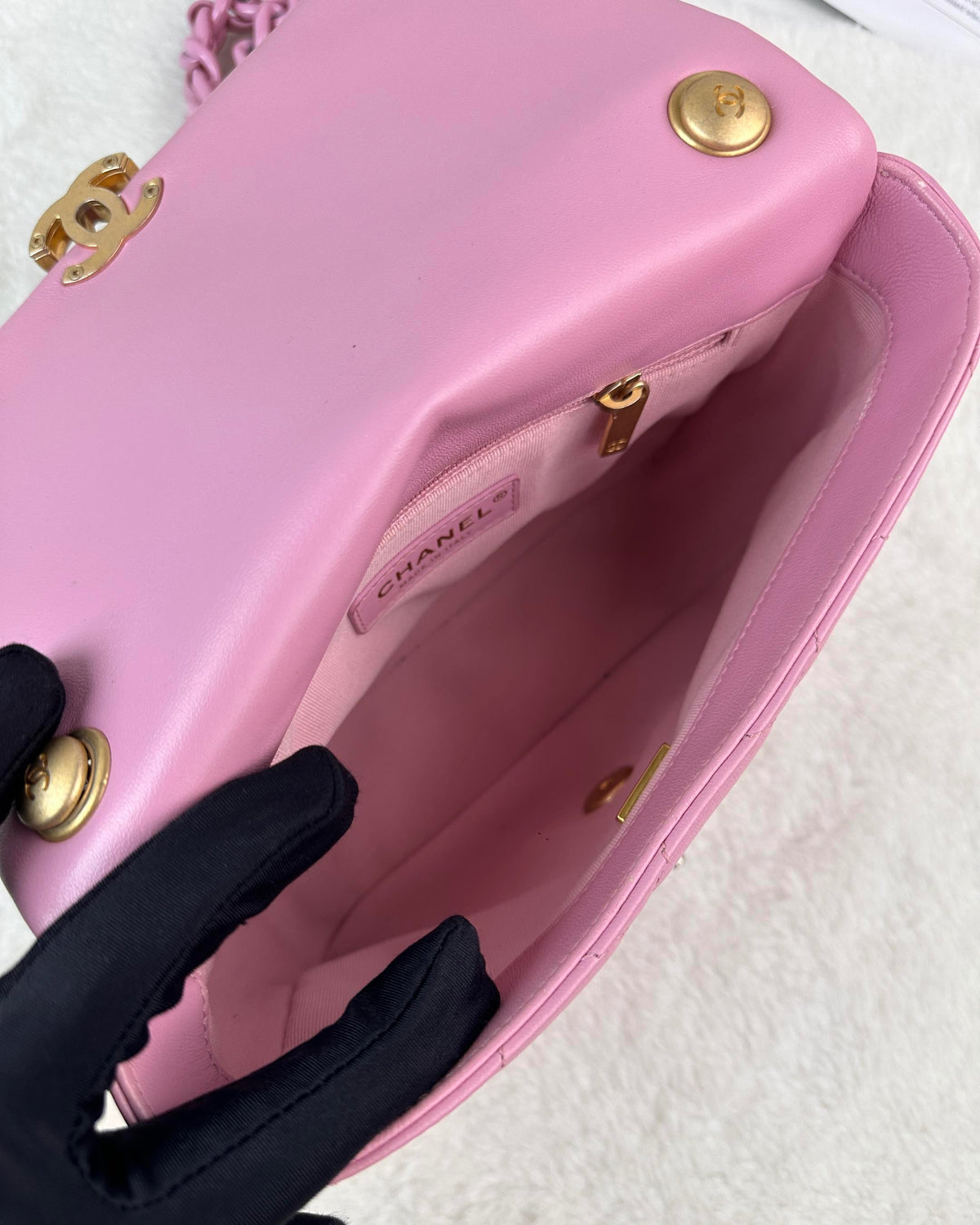 Chanel Small Flap Bag - Pink - View 6