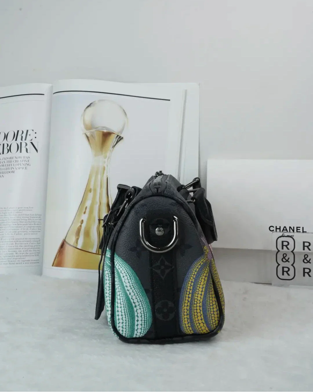 Louis Vuitton Yayoi Kusama Keepall Bandoulière 25 Bag - View 3